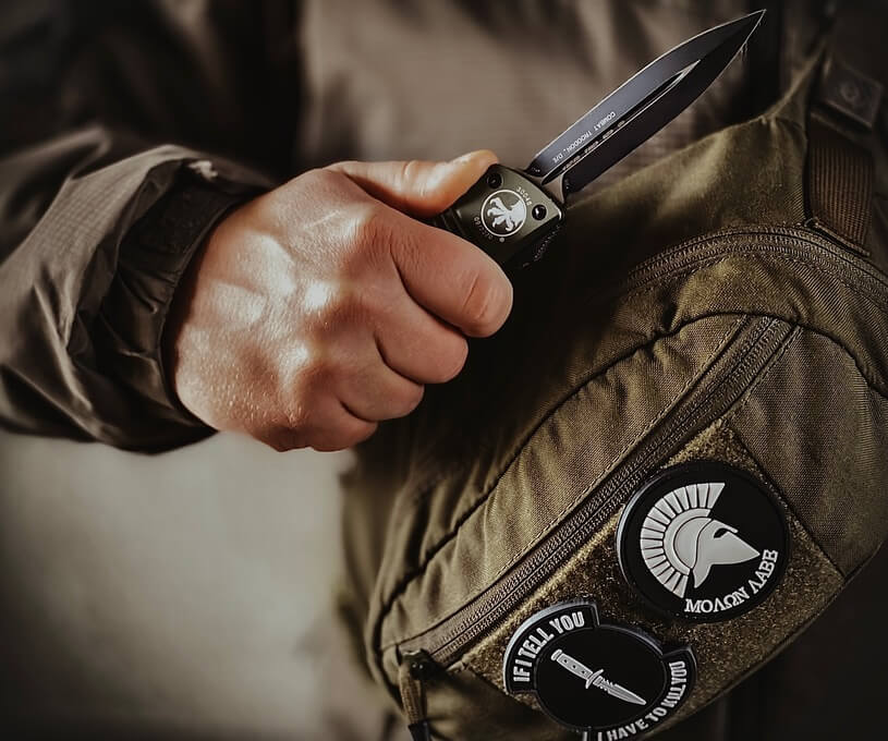 Pravidlo 9 – Always Carry a Knife – Bez nože ani krok